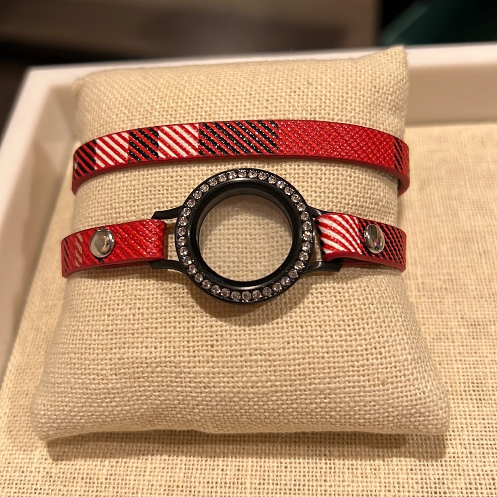 Origami Owl Red and Black Living Locket Wrap Bracelet